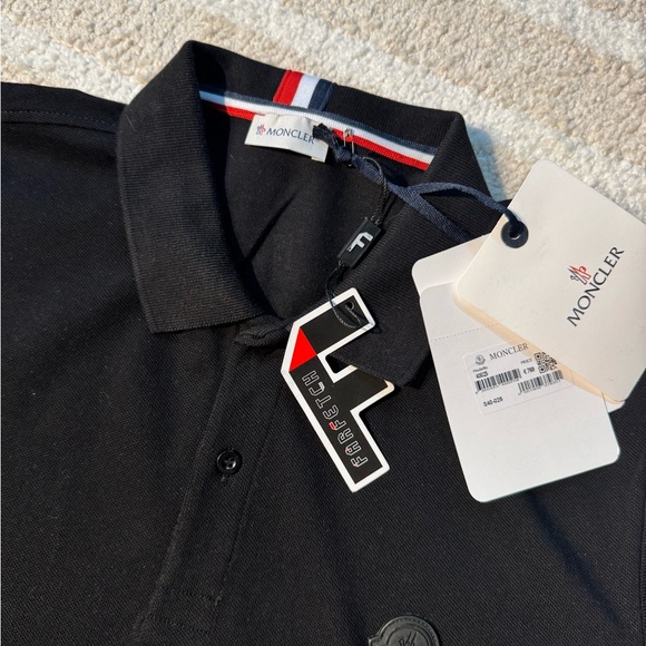 Moncler Black Polo Shirt with Logo Accent - Picture 5 of 5